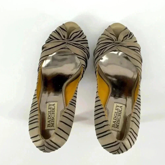 BADGLEY MISCHKA  HEELS - Picture 4 of 8